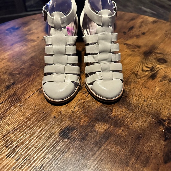 Seychelles Shoes - Seychelles White Ankle Booties